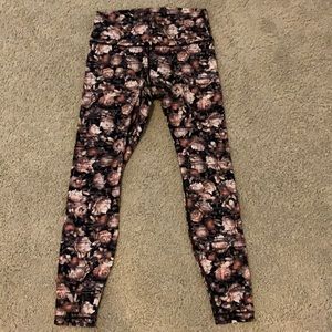 LuLu Lemon Peony leggings